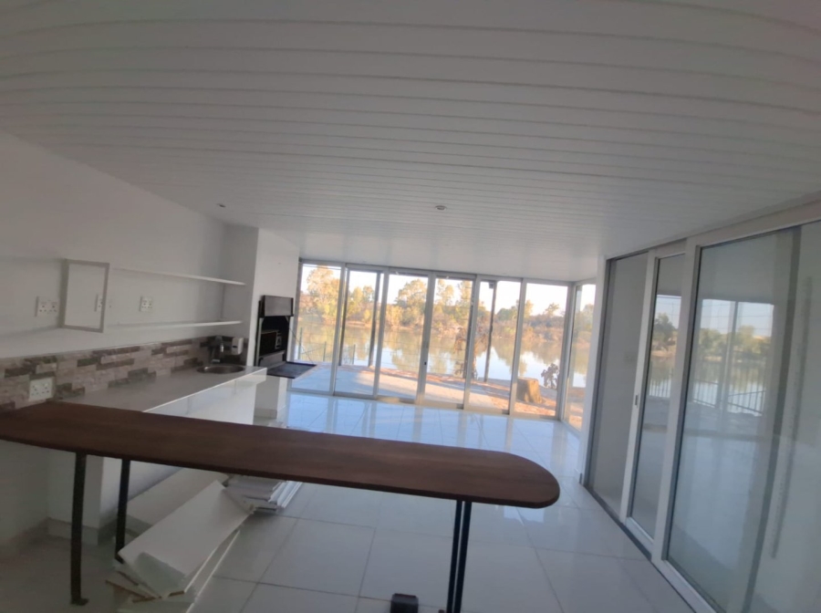 3 Bedroom Property for Sale in Bloemhof North West